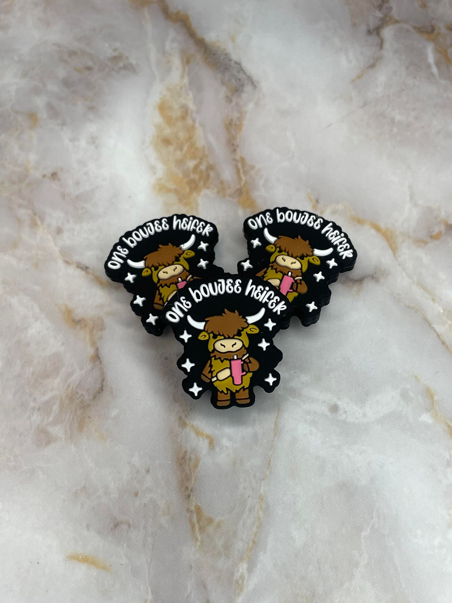 *EXCLUSIVE COLLAB* ONE BOUJEE HEIFER SILICONE FOCAL D561 (1ct)