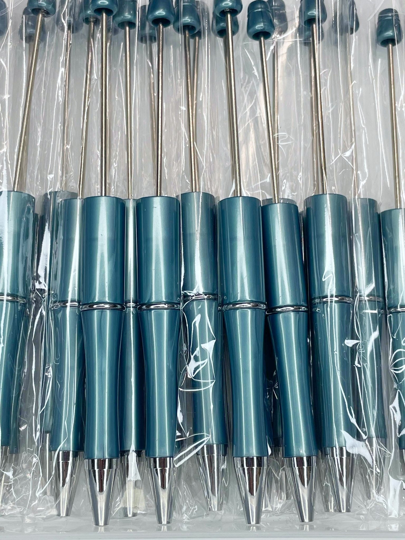 BEADABLE PLASTIC PEN PEARLESCENT DEEP TEAL B17 (1ct)