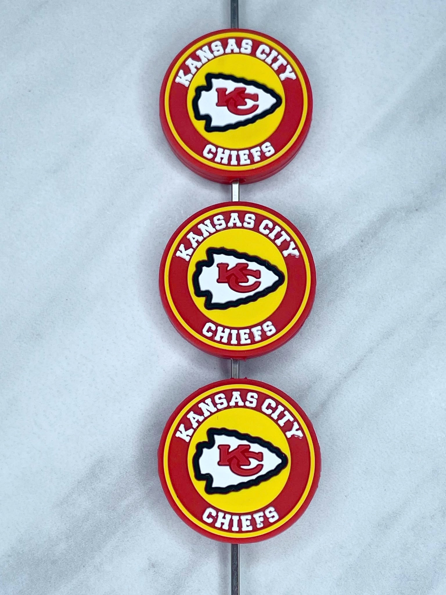 CHIEFS ROUND SILICONE FOCAL D154 (1ct)