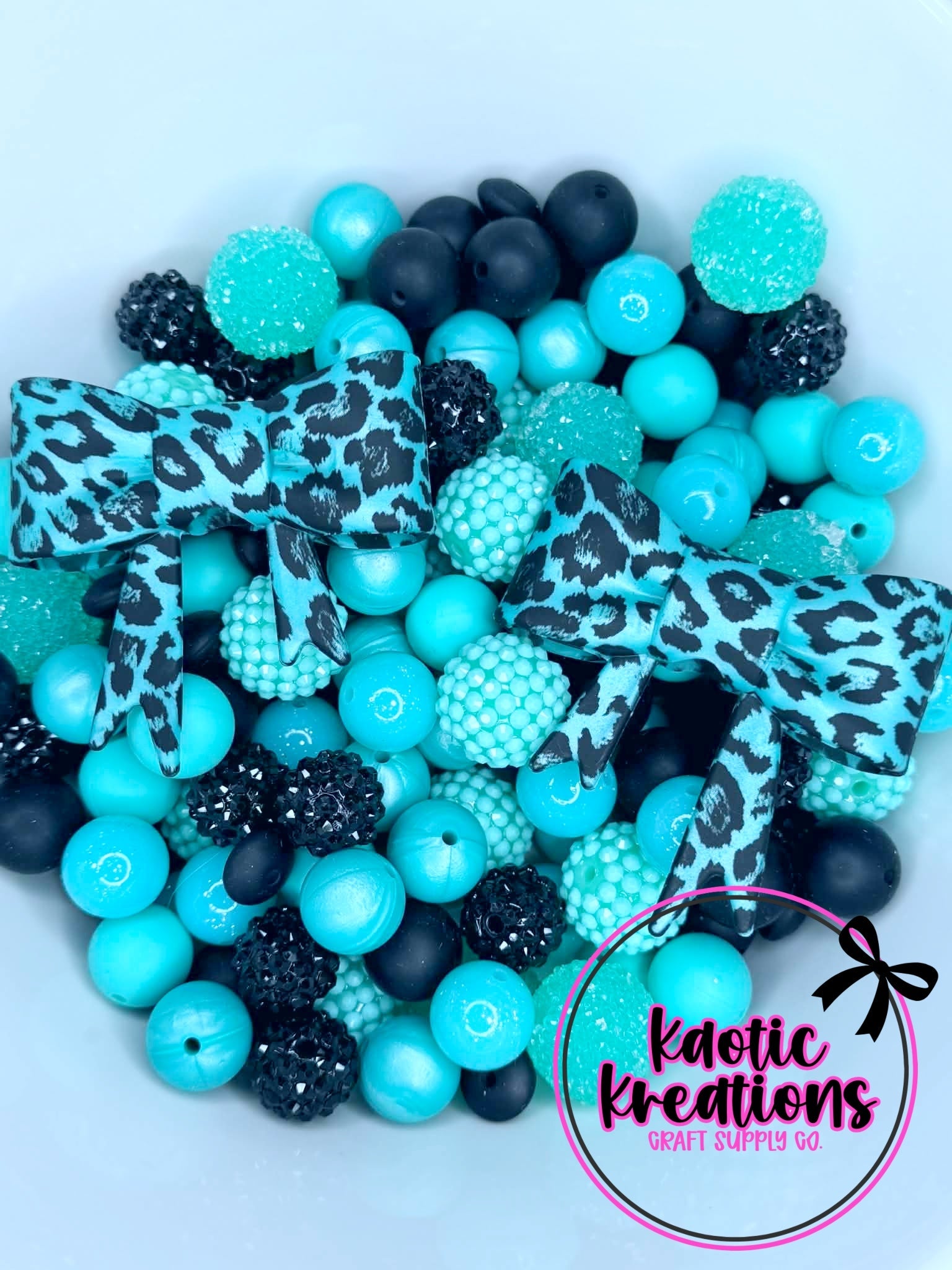 ACRYLIC SILICONE BEAD MIX W/JUMBO BOWS #110 (35ct)