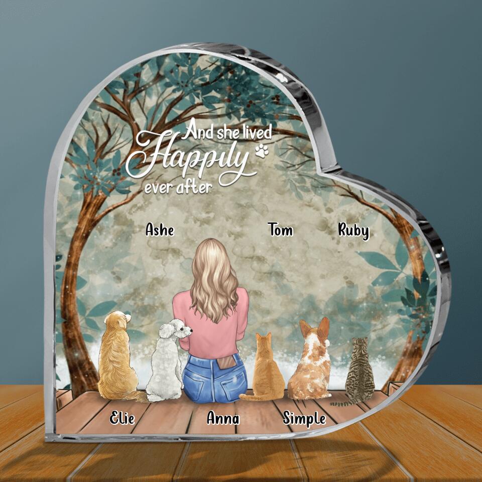 Personalized Pet Mom Crystal Heart - Gift Idea For Dog/Cat Lover with up to 5 Pets -  And She Lived Happily Ever After