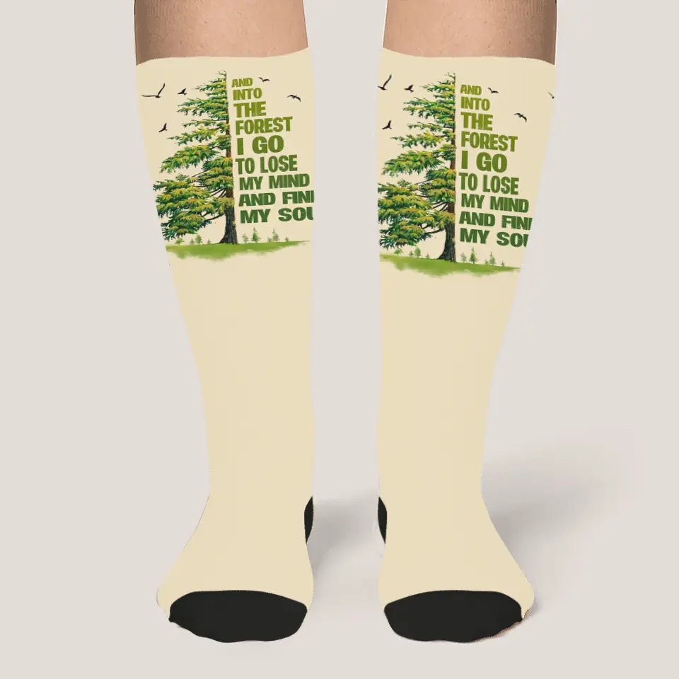 Hiking Men's/ Women's Socks - And Into The Forest I Go To Lose My Mind and Find My Soul - Gift For Hiking Lover/ Husband/ Wife/ Couple
