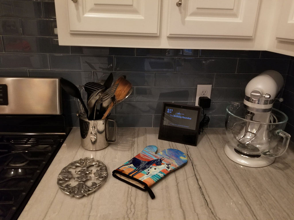 At sunset Great Dane Harlequin and Black Oven Mitt Heat Resistant Thick Oven Mitt for Hot Pans and Oven, Kitchen Mitt Protect Hands, Cooking Baking Glove