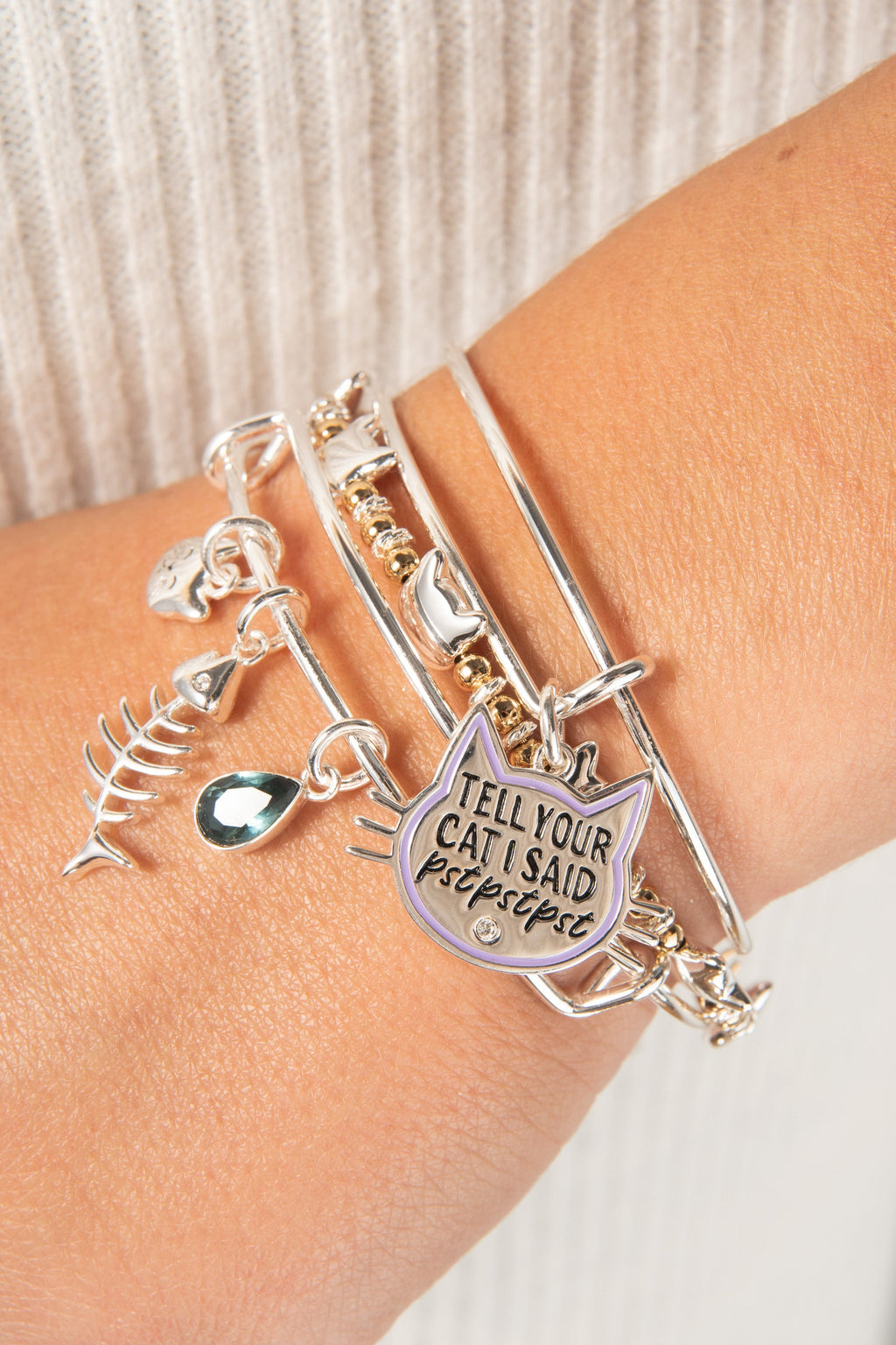 Cat Beaded Bangle
