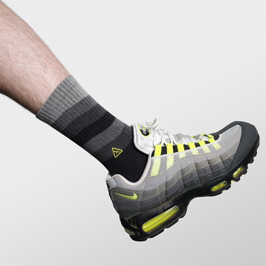 SNKR Socks - AM 95 Neon