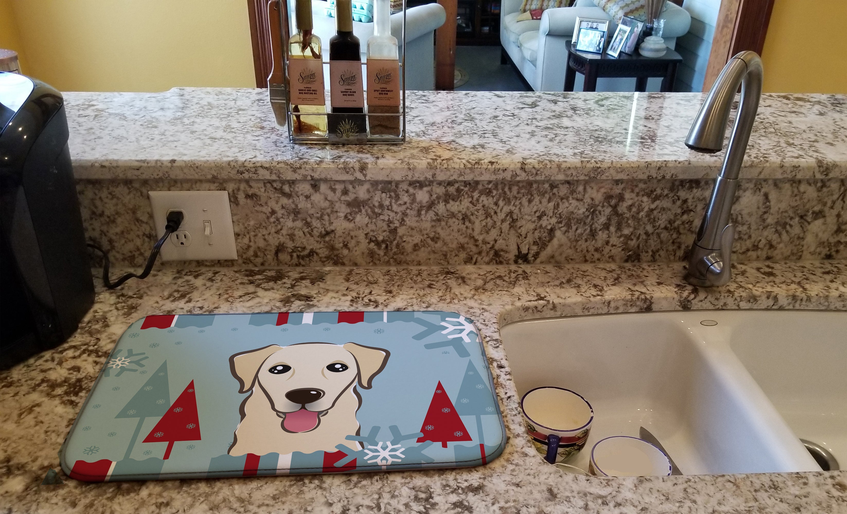 Winter Holiday Golden Retriever Dish Drying Mat Absorbent Dish Drying Mat Pad for Kitchen Counter Dish Drainer Mat for Countertop, 14 x 21", Multicolor