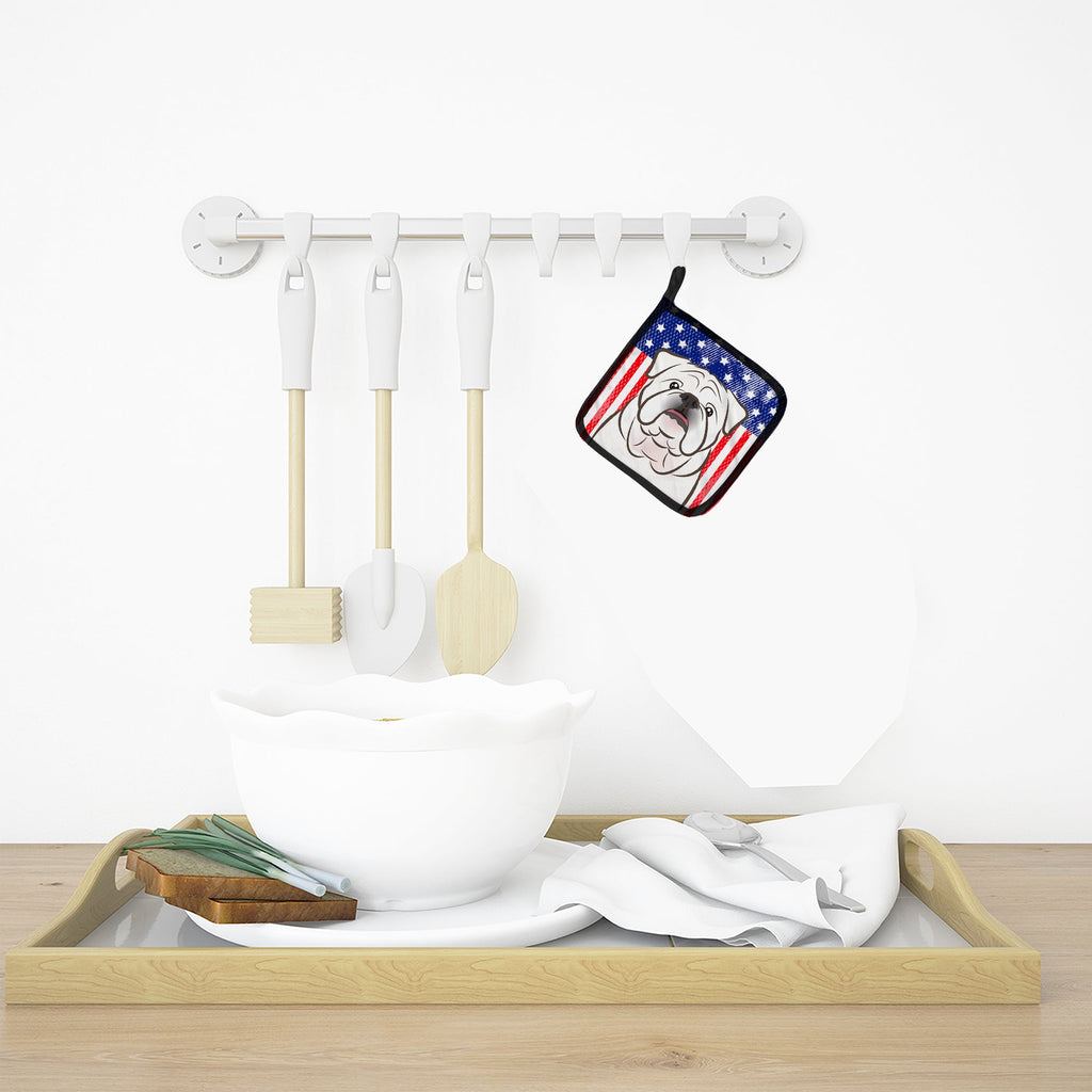 American Flag and White English Bulldog  Pot Holder Set of 2 Heat Resistant Quilted Hot Pads 7.5 x 7.5 Inch, Insulated Kitchen Trivets for Cooking & Baking