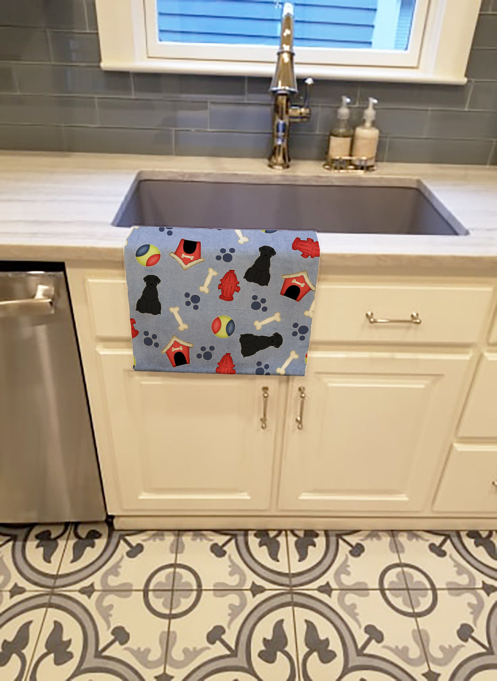 Dog House Collection Giant Schnauzer Kitchen Towel Velour Plush Front and Cotton Loop Back Machine Washable