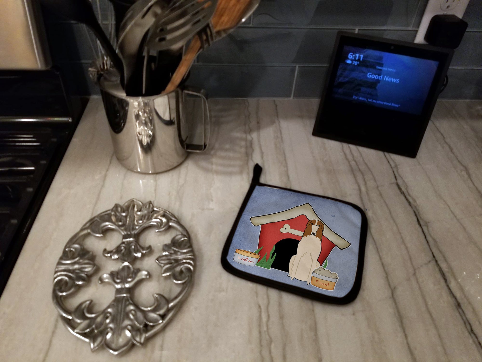 Dog House Collection Borzoi Pot Holder Set of 2 Heat Resistant Quilted Hot Pads 7.5 x 7.5 Inch, Insulated Kitchen Trivets for Cooking & Baking