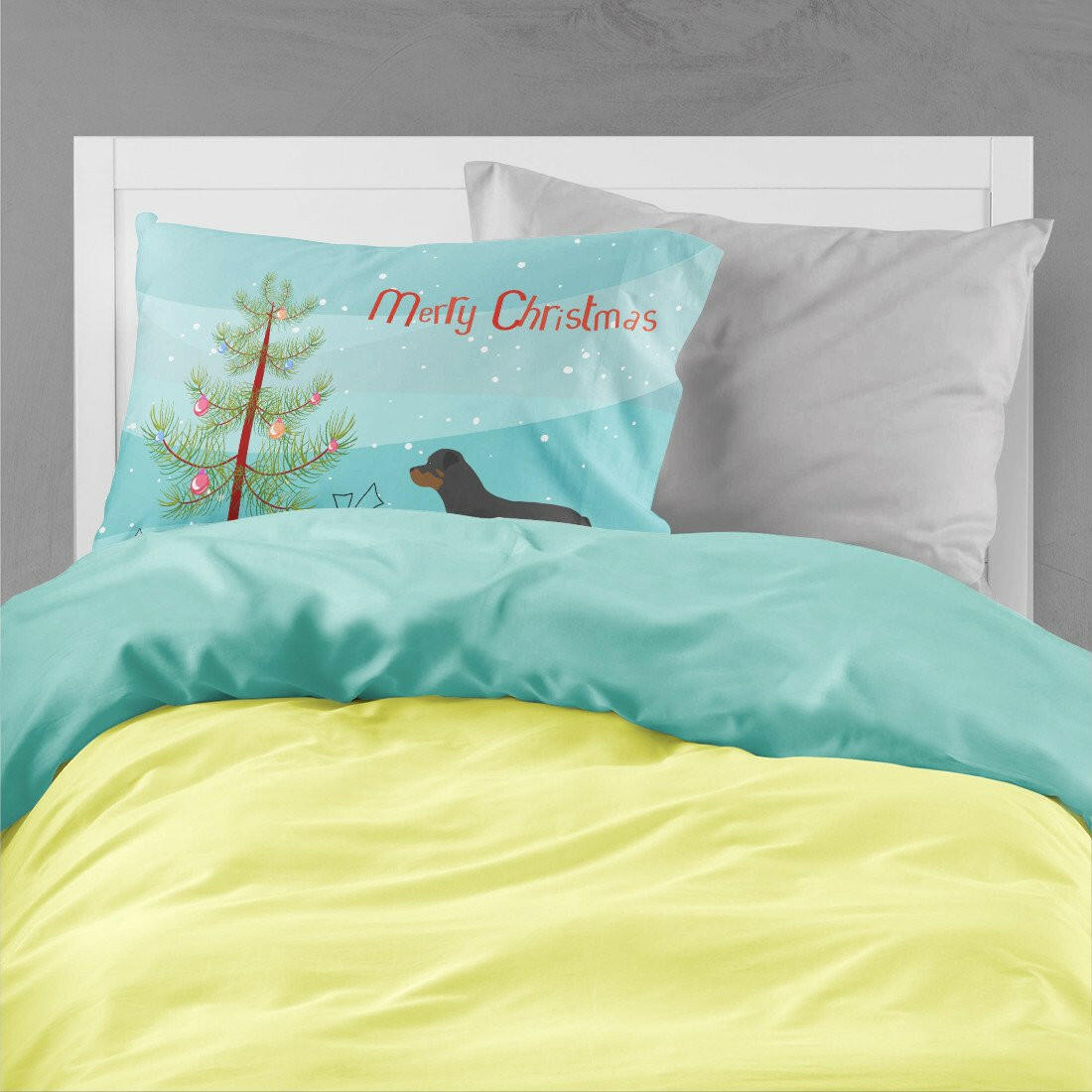 Rottweiler Merry Christmas Tree Standard Pillowcase Lightweight Super Soft Easy Care Decorative Artwork Pillowcase, Standard