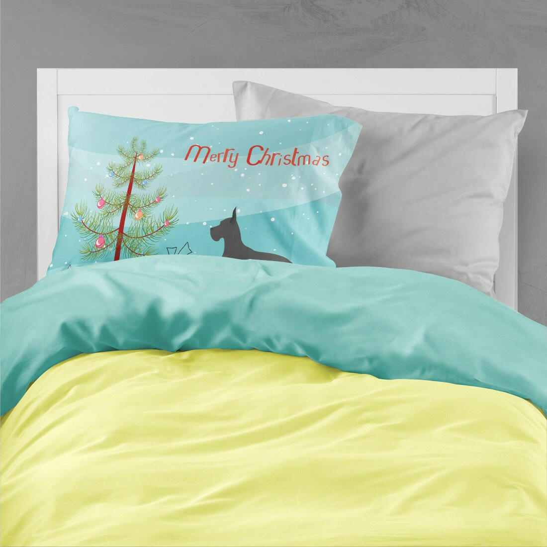 Great Dane Merry Christmas Tree Standard Pillowcase Lightweight Super Soft Easy Care Decorative Artwork Pillowcase, Standard