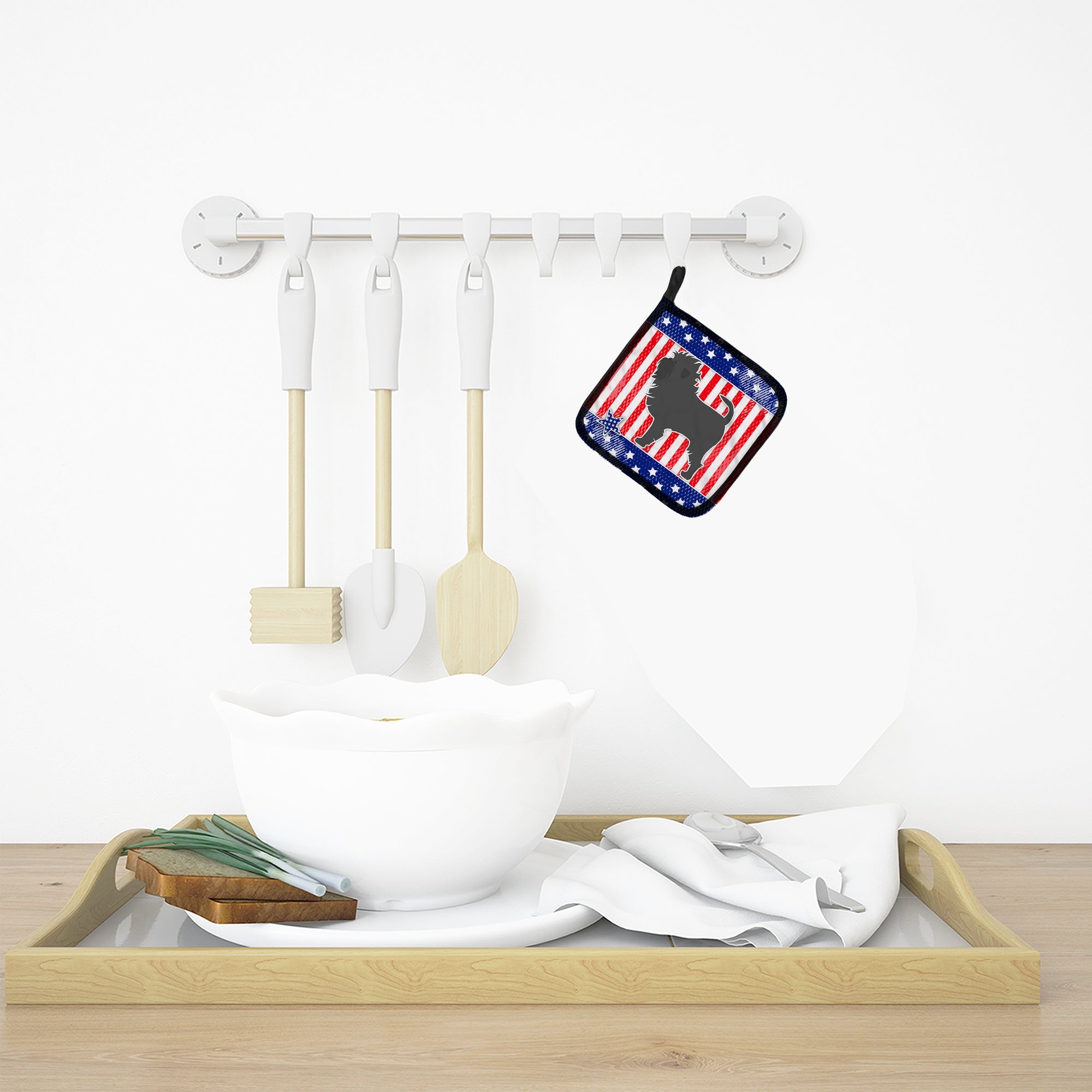 USA Patriotic Affenpinscher Pot Holder Set of 2 Heat Resistant Quilted Hot Pads 7.5 x 7.5 Inch, Insulated Kitchen Trivets for Cooking & Baking