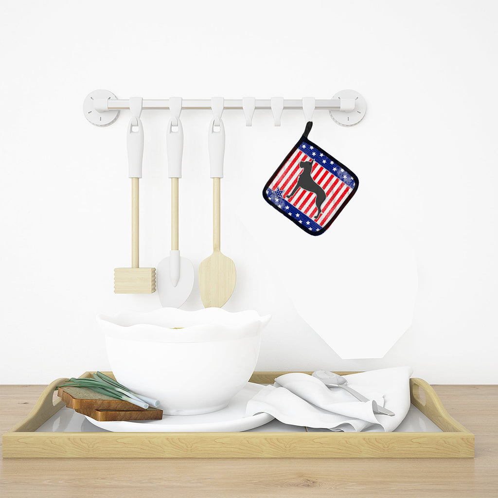 USA Patriotic Great Dane Pot Holder Set of 2 Heat Resistant Quilted Hot Pads 7.5 x 7.5 Inch, Insulated Kitchen Trivets for Cooking & Baking