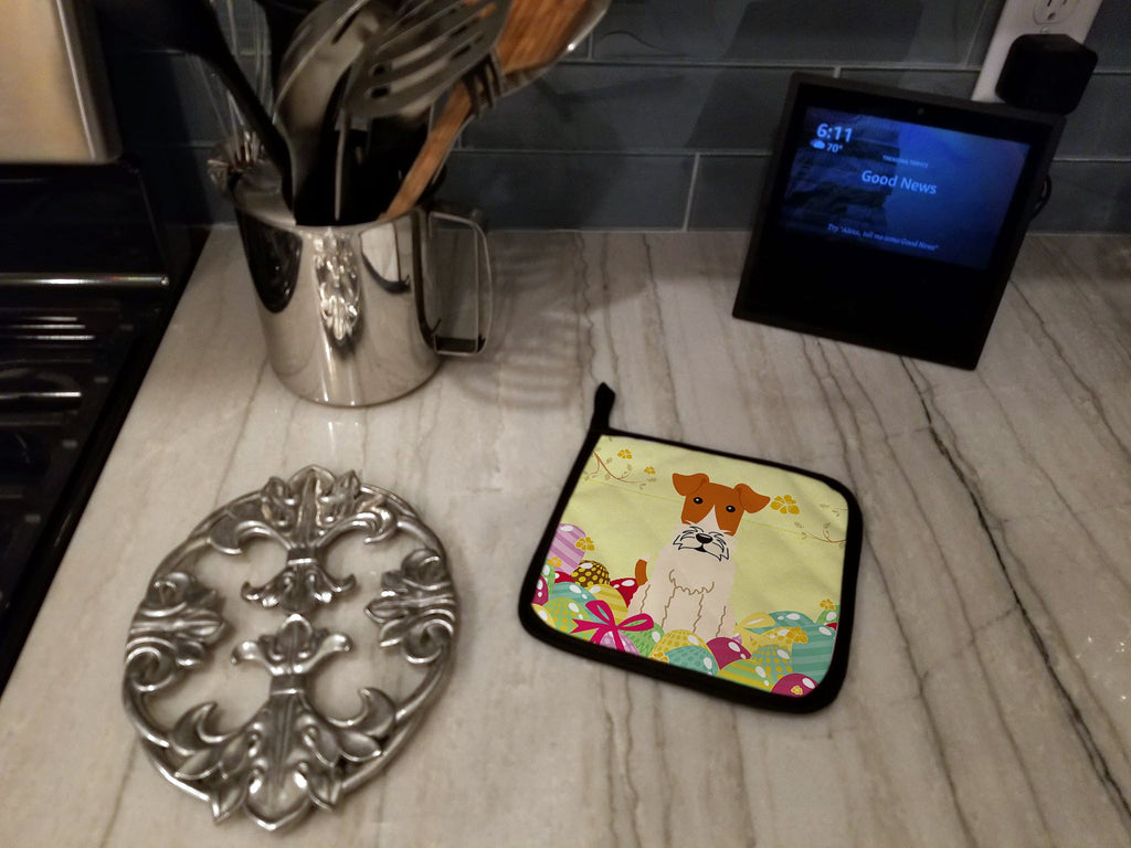 Easter Eggs Wire Fox Terrier Pot Holder Set of 2 Heat Resistant Quilted Hot Pads 7.5 x 7.5 Inch, Insulated Kitchen Trivets for Cooking & Baking