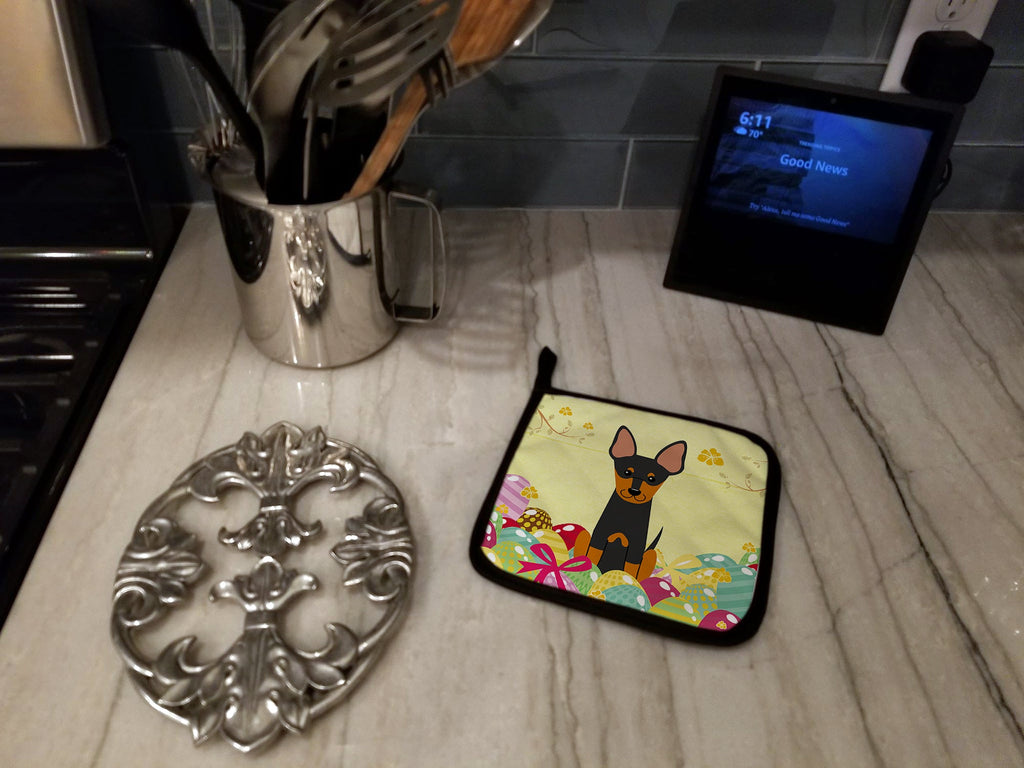 Easter Eggs English Toy Terrier Pot Holder Set of 2 Heat Resistant Quilted Hot Pads 7.5 x 7.5 Inch, Insulated Kitchen Trivets for Cooking & Baking
