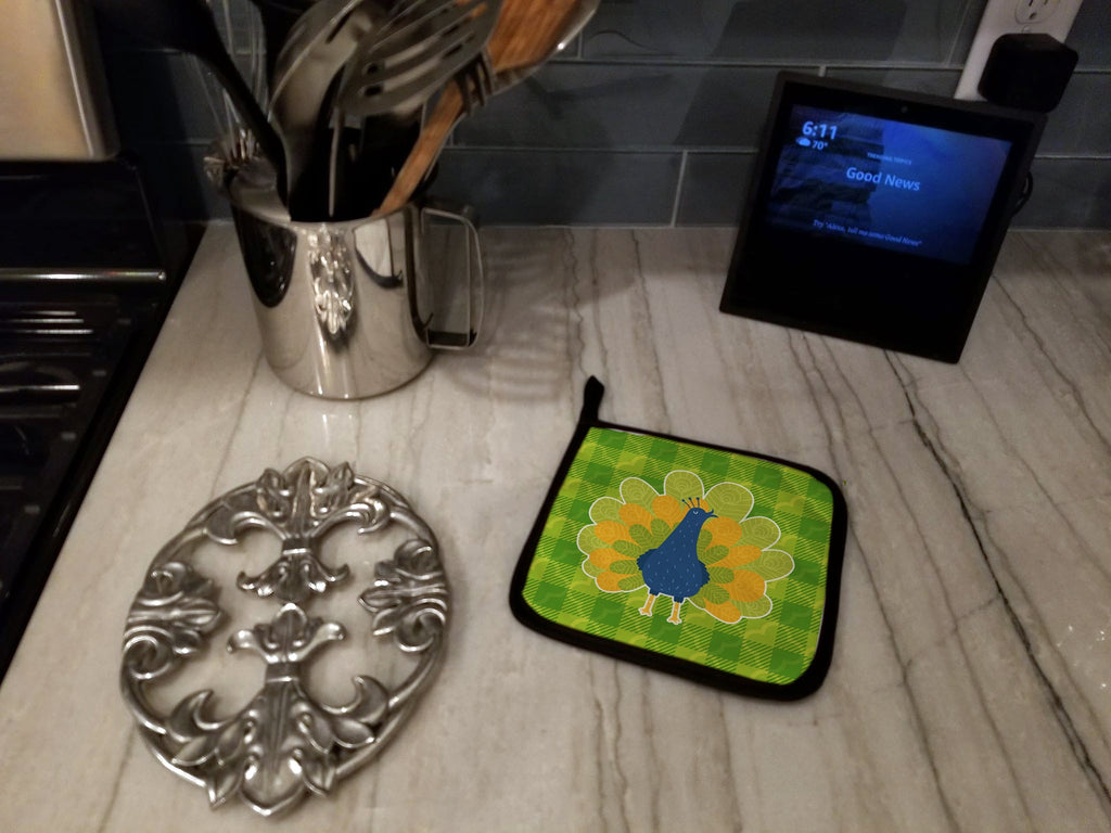 Pretty Peacock Pot Holder Set of 2 Heat Resistant Quilted Hot Pads 7.5 x 7.5 Inch, Insulated Kitchen Trivets for Cooking & Baking