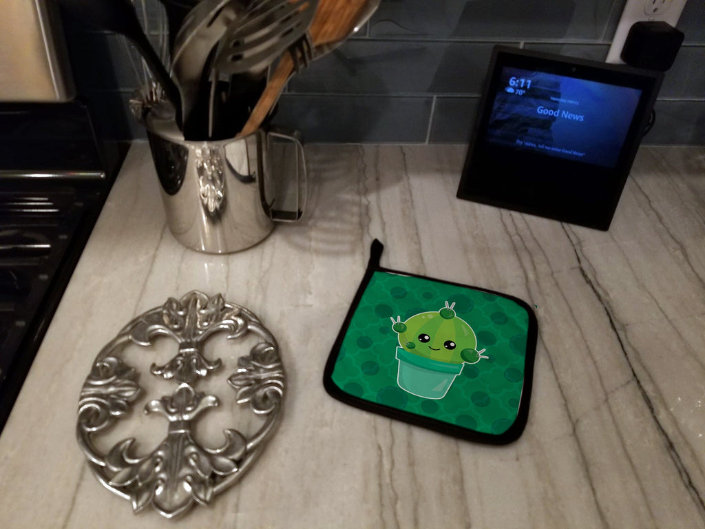 Cactus Polkadots Pot Holder Set of 2 Heat Resistant Quilted Hot Pads 7.5 x 7.5 Inch, Insulated Kitchen Trivets for Cooking & Baking