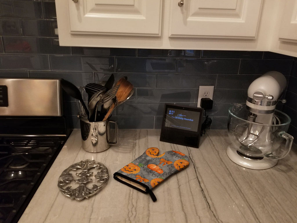 Watecolor Halloween Pumpkins Oven Mitt Heat Resistant Thick Oven Mitt for Hot Pans and Oven, Kitchen Mitt Protect Hands, Cooking Baking Glove