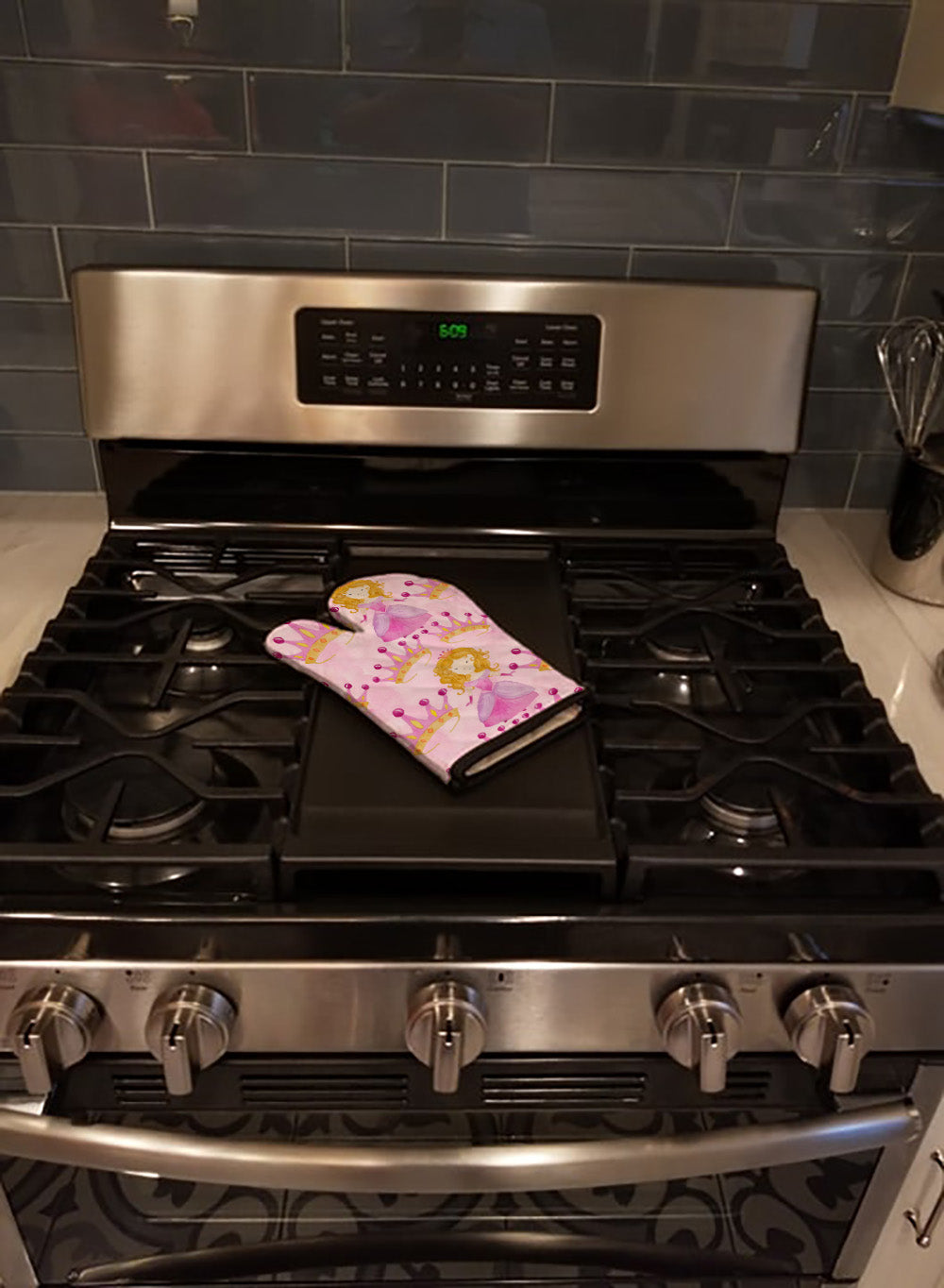 Watercolor Princess and Crown Oven Mitt Heat Resistant Thick Oven Mitt for Hot Pans and Oven, Kitchen Mitt Protect Hands, Cooking Baking Glove