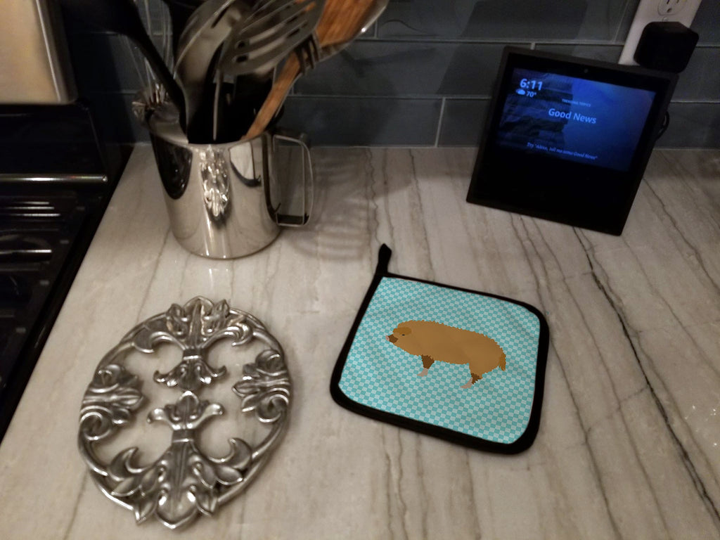 Hungarian Mangalica Pig Blue Check Pot Holder Set of 2 Heat Resistant Quilted Hot Pads 7.5 x 7.5 Inch, Insulated Kitchen Trivets for Cooking & Baking