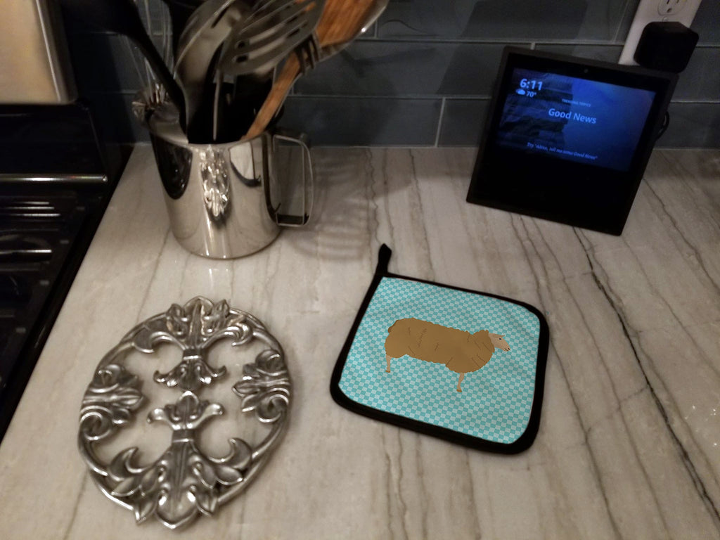 East Friesian Sheep Blue Check Pot Holder Set of 2 Heat Resistant Quilted Hot Pads 7.5 x 7.5 Inch, Insulated Kitchen Trivets for Cooking & Baking