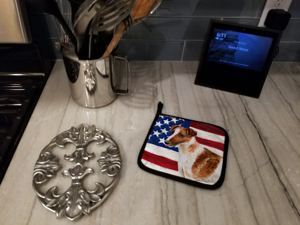 Smooth Fox Terrier Patriotic Pot Holder Set of 2 Heat Resistant Quilted Hot Pads 7.5 x 7.5 Inch, Insulated Kitchen Trivets for Cooking & Baking