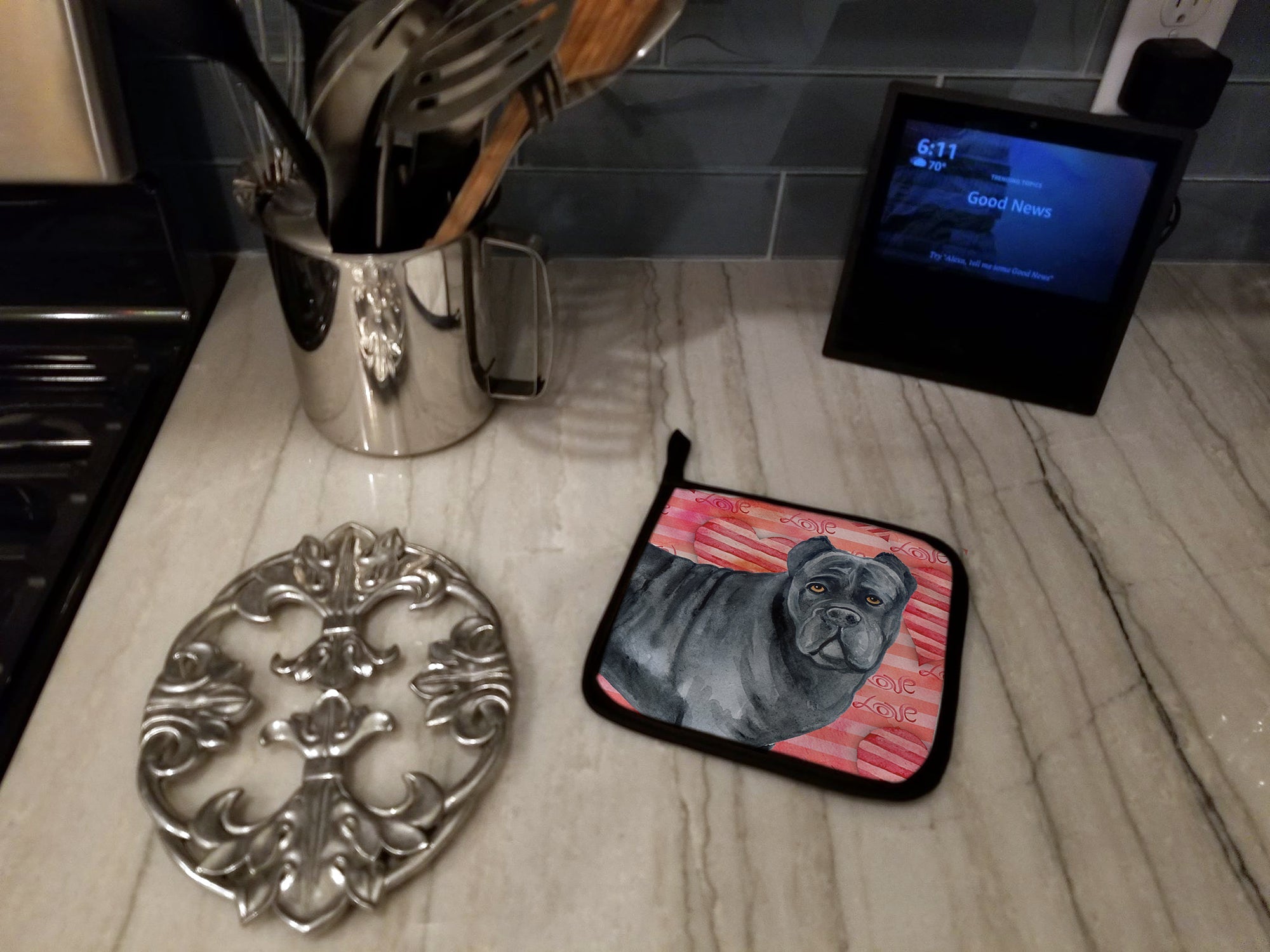 Cane Corso Love Pot Holder Set of 2 Heat Resistant Quilted Hot Pads 7.5 x 7.5 Inch, Insulated Kitchen Trivets for Cooking & Baking