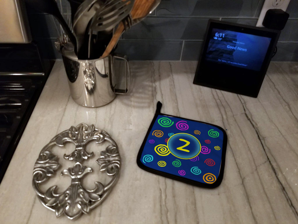 Letter Z Initial Monogram - Blue Swirls Pot Holder Set of 2 Heat Resistant Quilted Hot Pads 7.5 x 7.5 Inch, Insulated Kitchen Trivets for Cooking & Baking