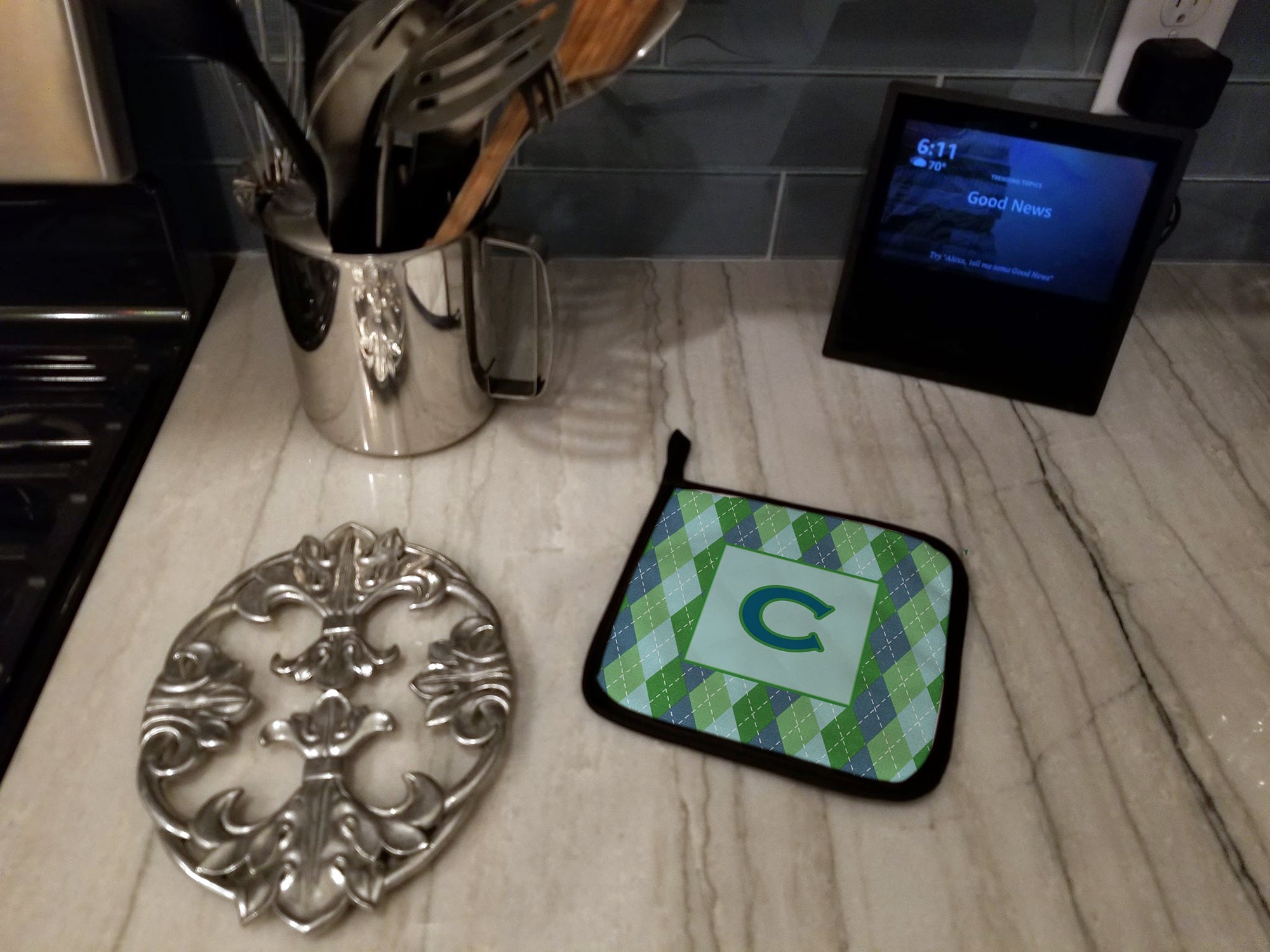 Letter C Initial Monogram - Blue Argoyle Pot Holder Set of 2 Heat Resistant Quilted Hot Pads 7.5 x 7.5 Inch, Insulated Kitchen Trivets for Cooking & Baking