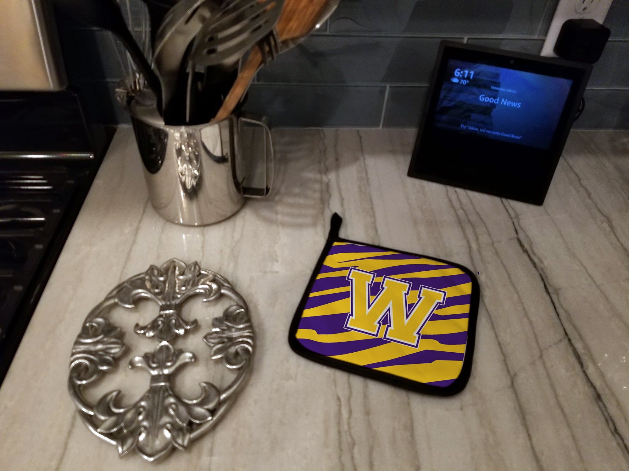Letter W Monogram - Tiger Stripe - Purple Gold Pot Holder Set of 2 Heat Resistant Quilted Hot Pads 7.5 x 7.5 Inch, Insulated Kitchen Trivets for Cooking & Baking