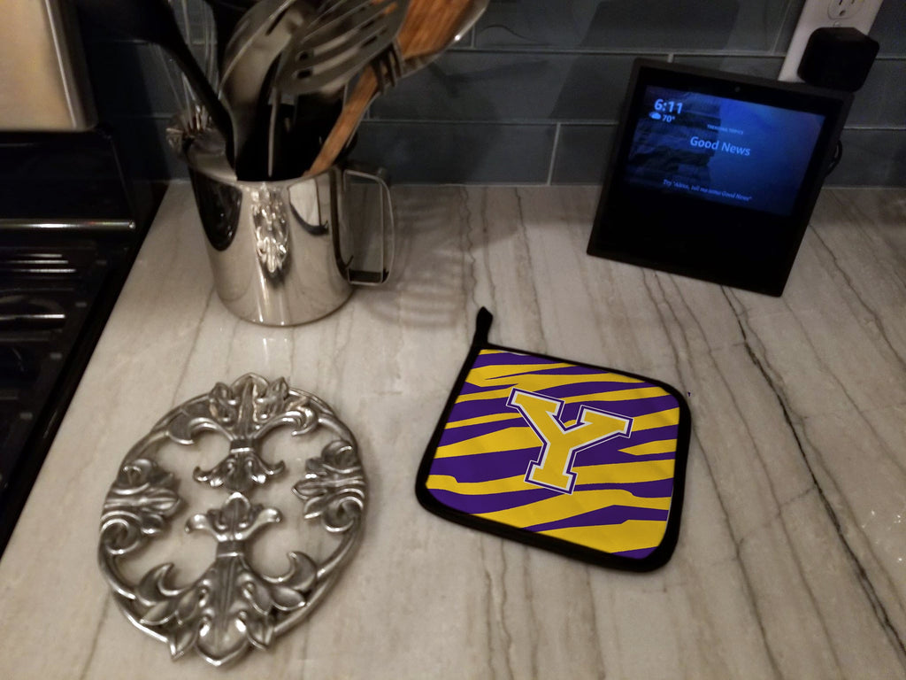 Letter Y Monogram - Tiger Stripe - Purple Gold Pot Holder Set of 2 Heat Resistant Quilted Hot Pads 7.5 x 7.5 Inch, Insulated Kitchen Trivets for Cooking & Baking