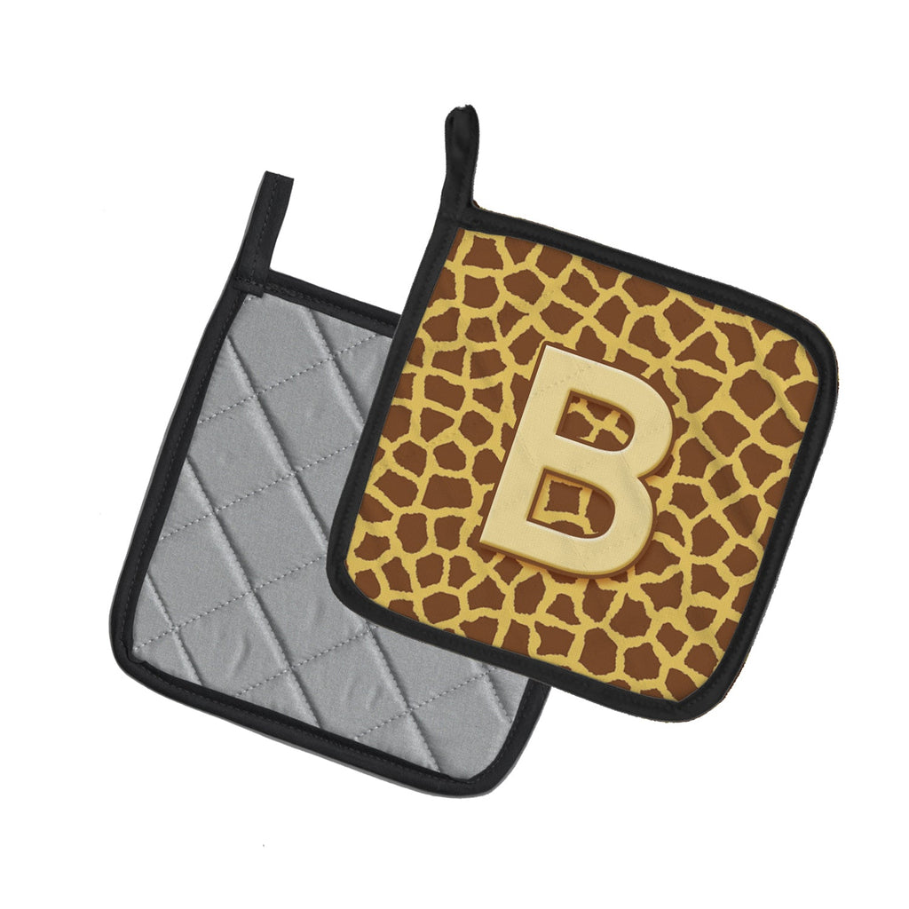 Letter C Initial Monogram - Giraffe Pot Holder Set of 2 Heat Resistant Quilted Hot Pads 7.5 x 7.5 Inch, Insulated Kitchen Trivets for Cooking & Baking