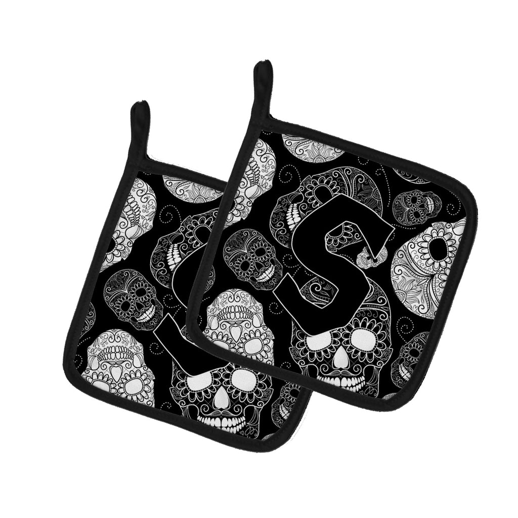 Letter S Day of the Dead Skulls Black Pot Holder Set of 2 Heat Resistant Quilted Hot Pads 7.5 x 7.5 Inch, Insulated Kitchen Trivets for Cooking & Baking