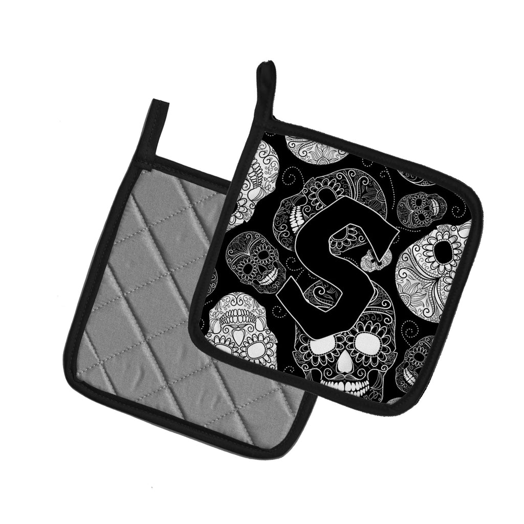 Letter S Day of the Dead Skulls Black Pot Holder Set of 2 Heat Resistant Quilted Hot Pads 7.5 x 7.5 Inch, Insulated Kitchen Trivets for Cooking & Baking