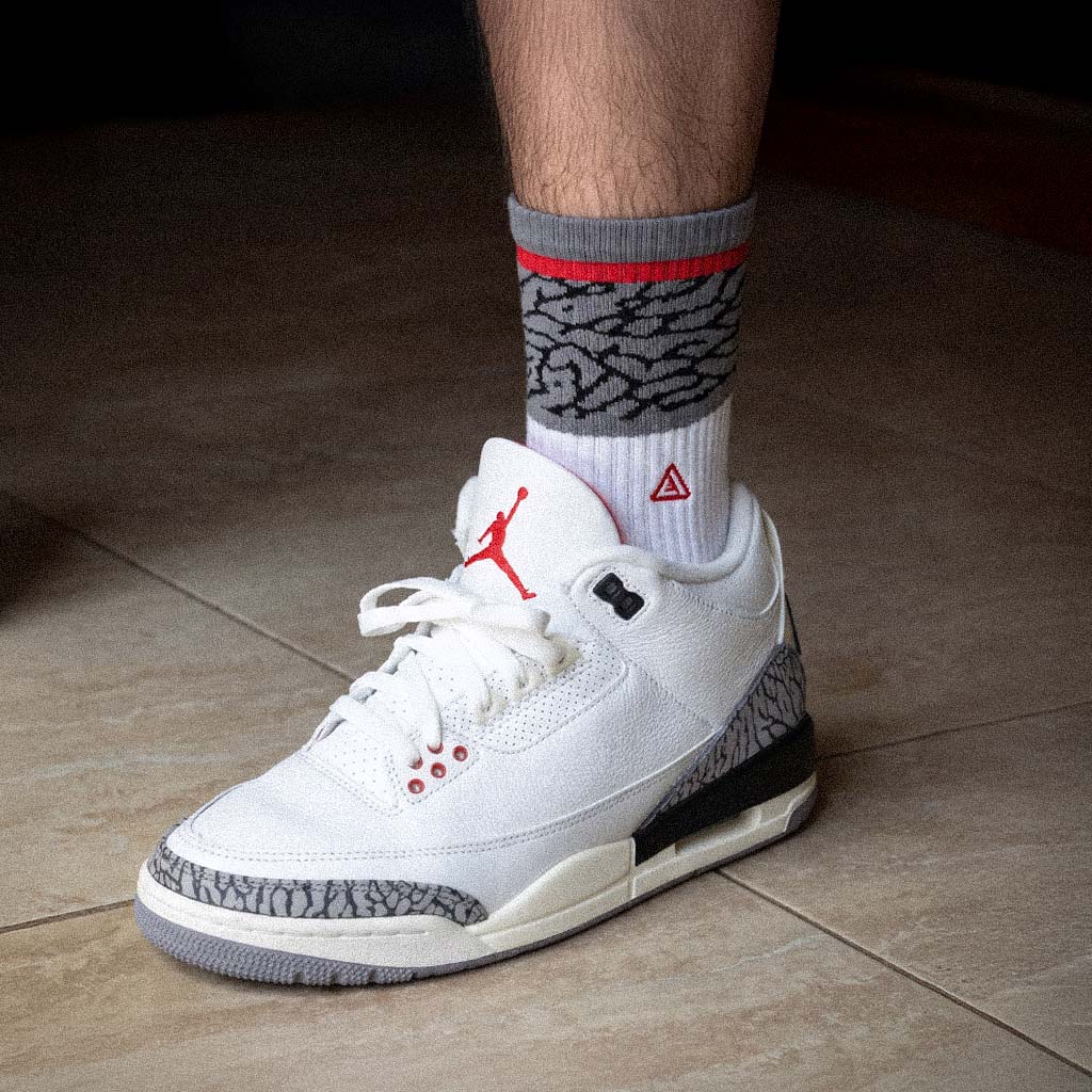 SNKR Socks - White Cement 3