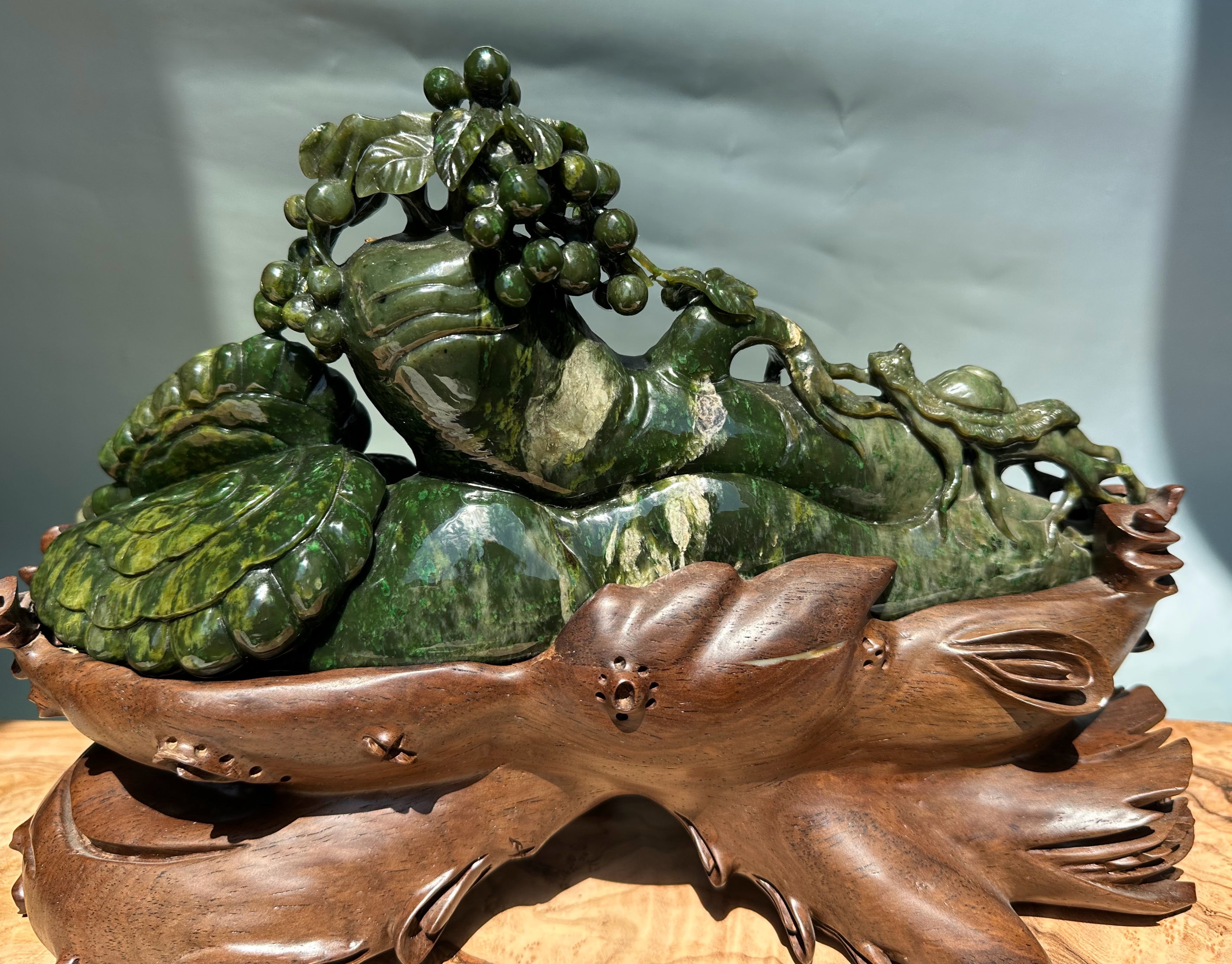 Unique Canadian Cassiar Sculpture - 4lbs 5oz