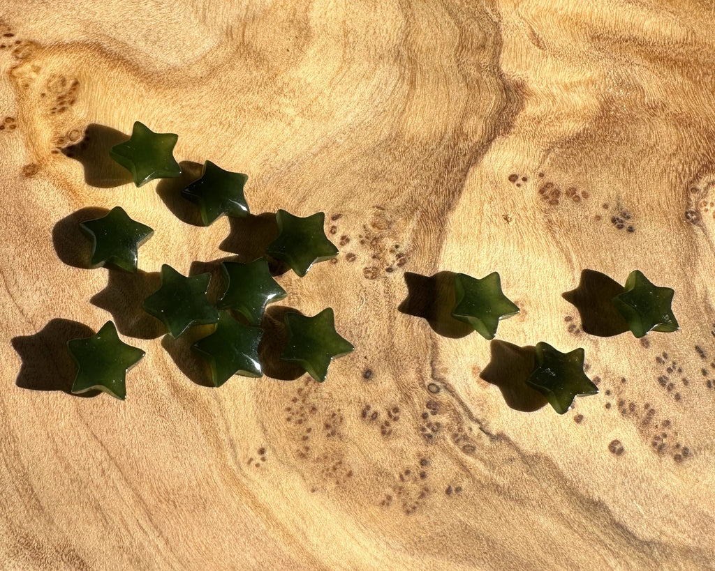 Dark Green Jade Star Cabochon - 7.5mm