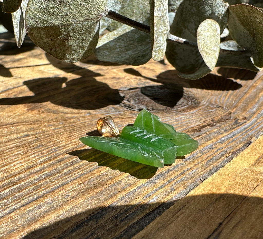 Vintage Jade Butterfly Pendant/Charm - 20mm