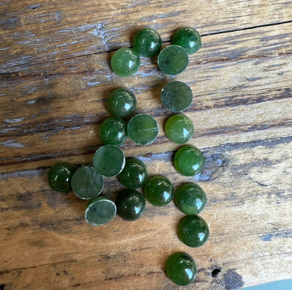 20pcs 7mm Round Nephrite Jade Cabochons - sold as a lot
