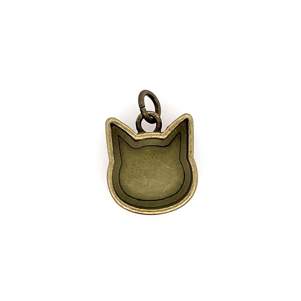 Ox Brass Cat Head Deep Closed Bezel Charm