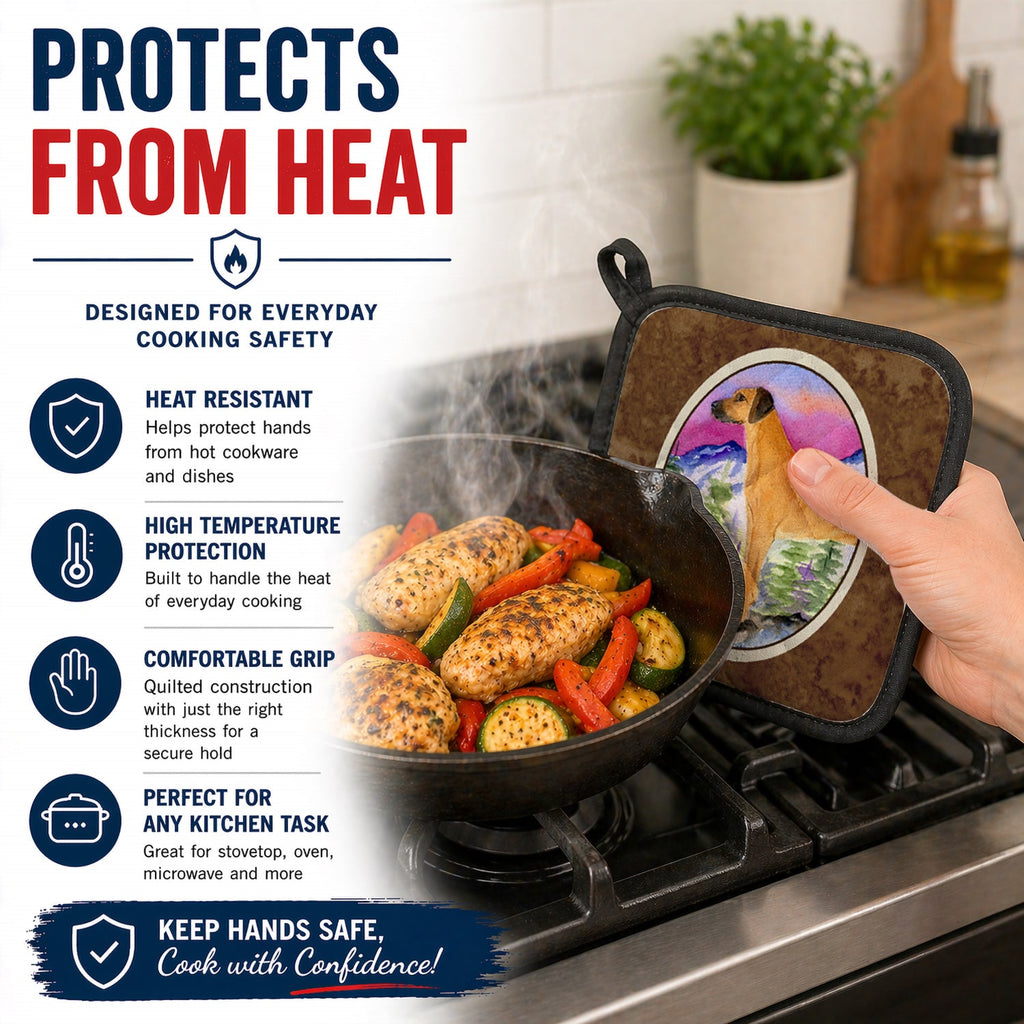 Rhodesian Ridgeback Pot Holder Set of 2 Heat Resistant Quilted Hot Pads 7.5 x 7.5 Inch, Insulated Kitchen Trivets for Cooking & Baking