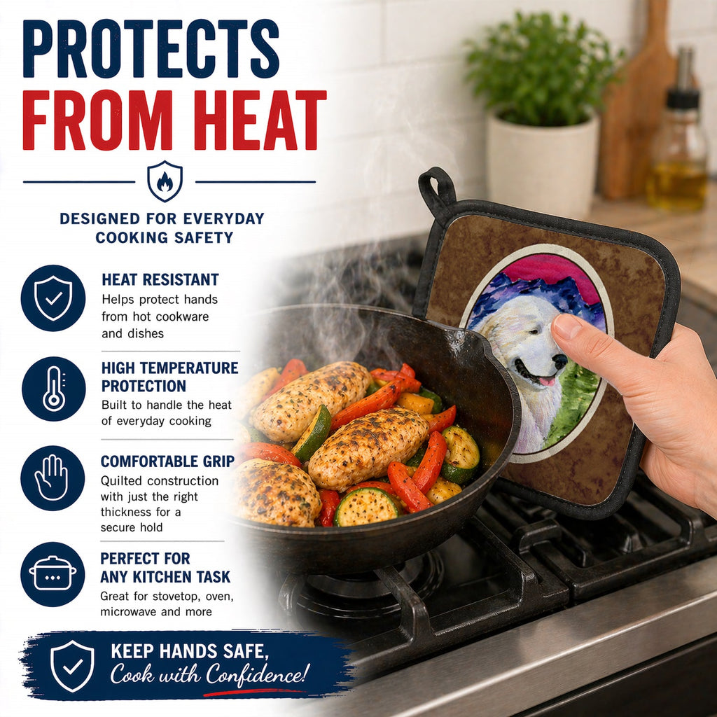 Great Pyrenees Pot Holder Set of 2 Heat Resistant Quilted Hot Pads 7.5 x 7.5 Inch, Insulated Kitchen Trivets for Cooking & Baking