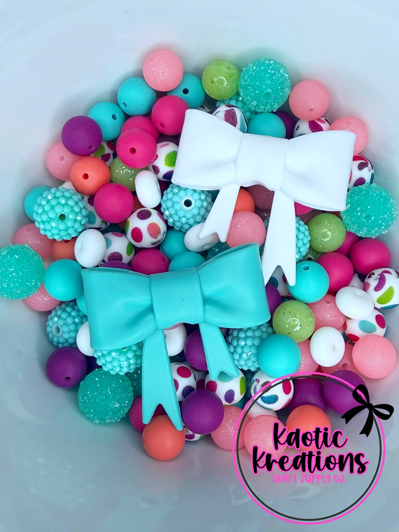 ACRYLIC SILICONE BEAD MIX W/JUMBO BOWS #39 (51ct)