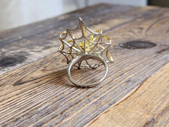 AA Spider Jade Ring, Set in Sterling Silver