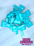D50 BEADABLE JUMBO SILICONE BOW TEAL PEARL (1ct)