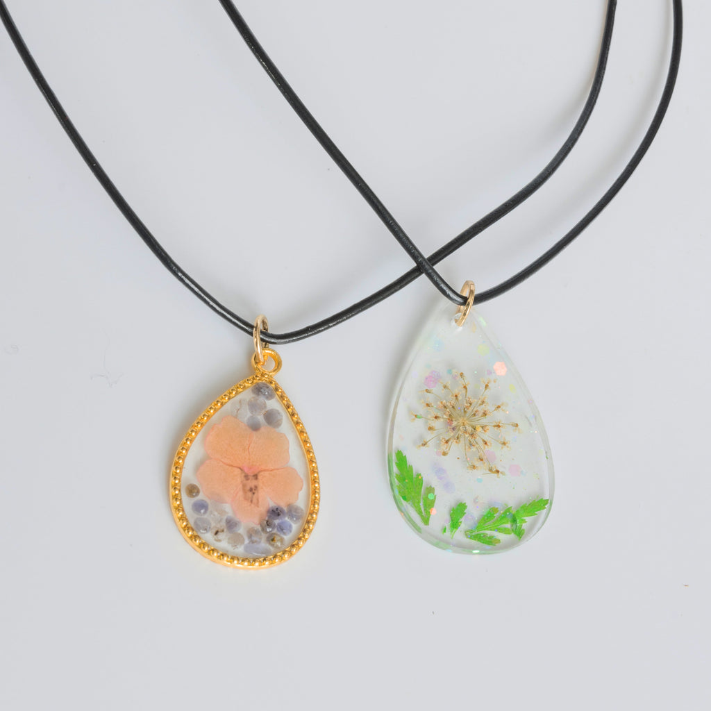 Mini Dried Flower Resin Inclusions
